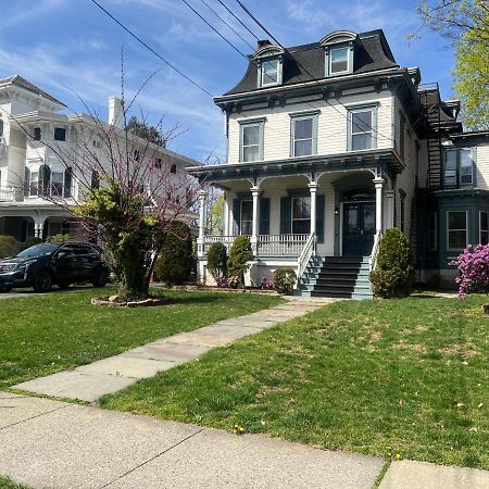 1 Bedroom Private Victorian Apt In Convenient City Location On 5 Acre, Sleeps 4 波基普西 外观 照片