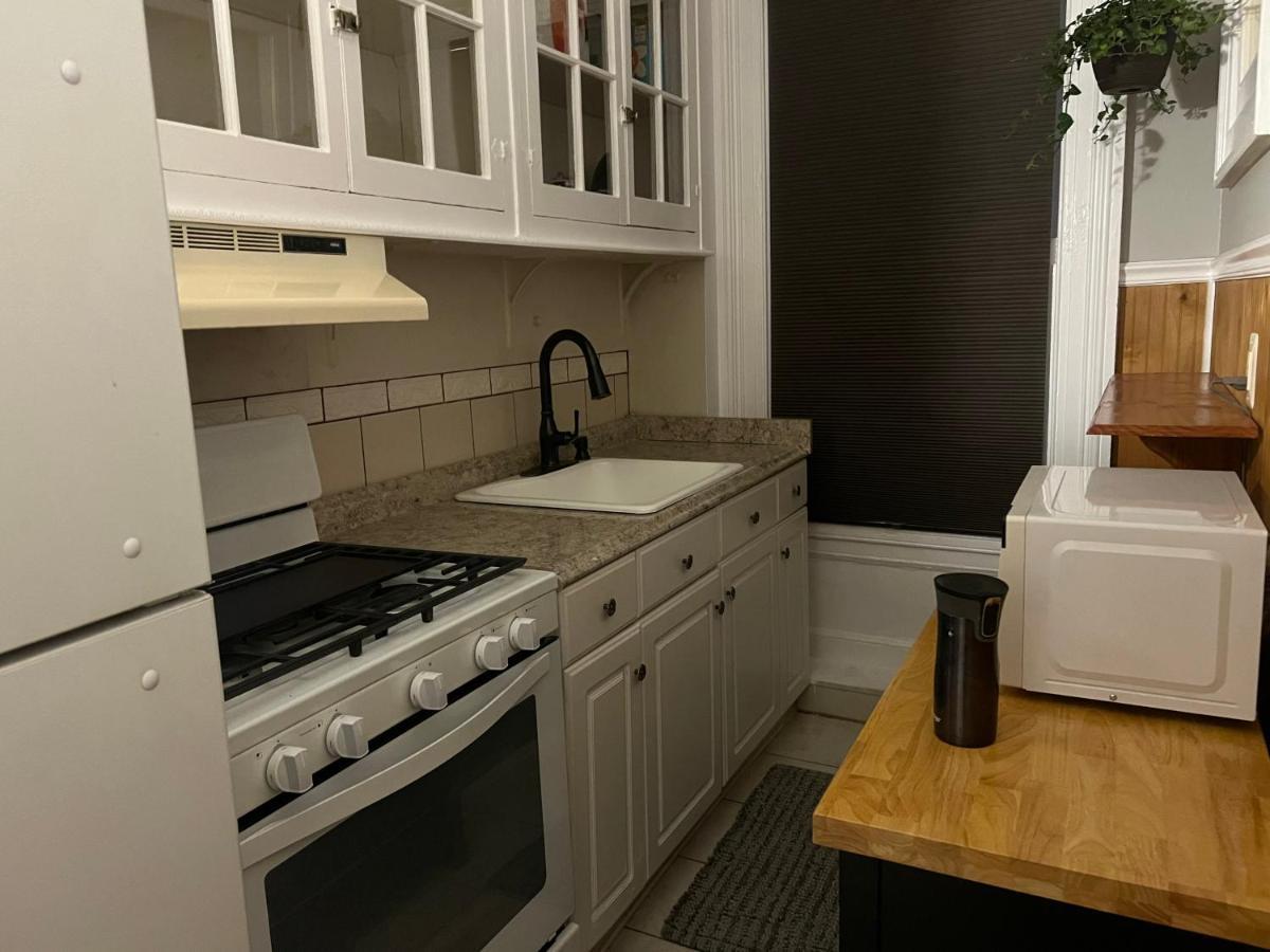 1 Bedroom Private Victorian Apt In Convenient City Location On 5 Acre, Sleeps 4 波基普西 外观 照片